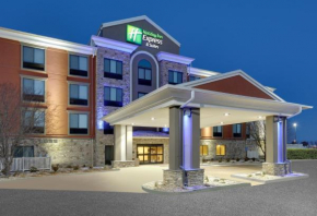 Holiday Inn Express & Suites Mitchell, an IHG Hotel